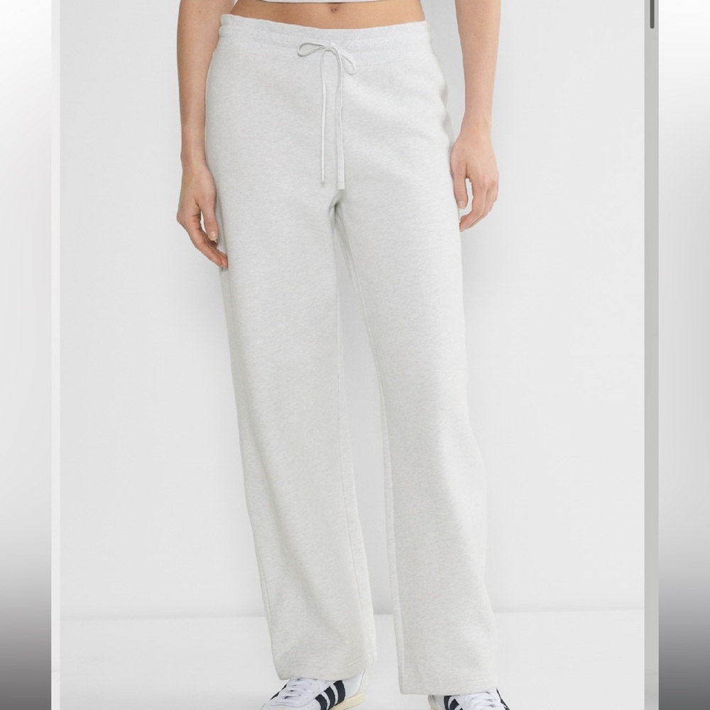 Aritzia Perfect Banded Wide Sweatpants